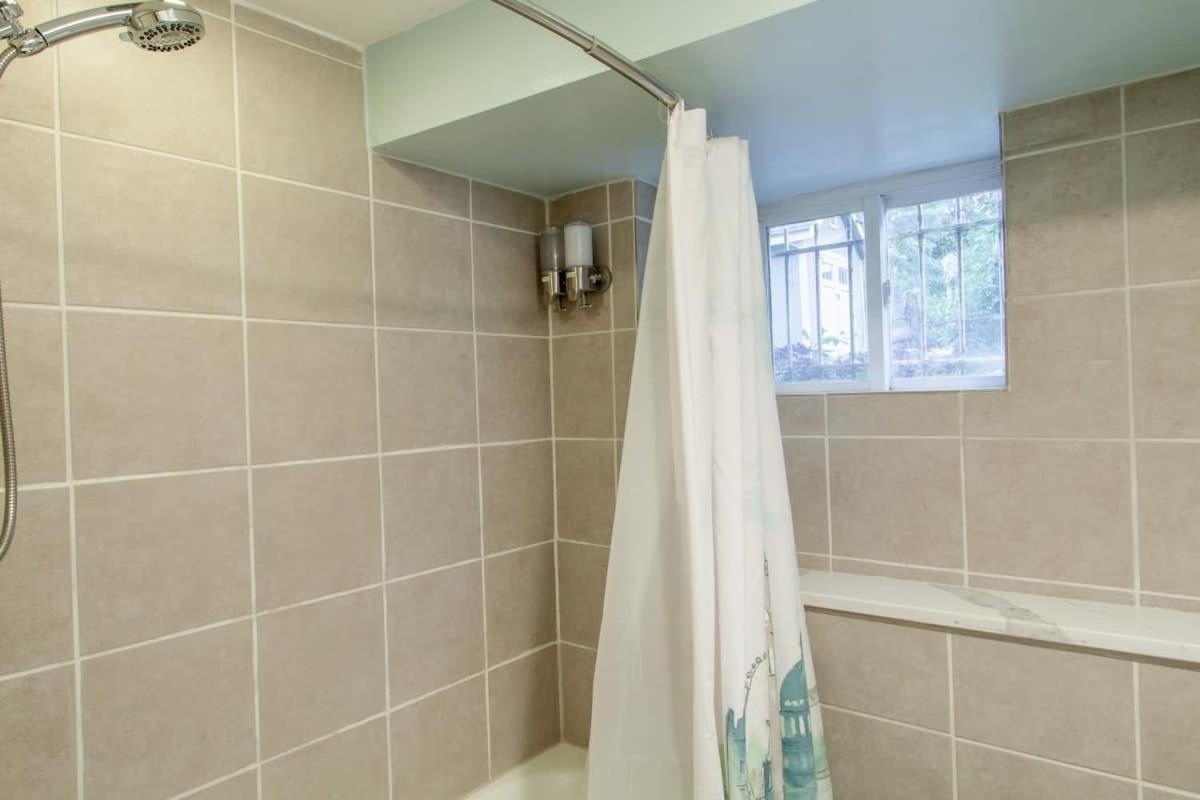 Delightful 1-Br Accommodations Nearby Metro Washington Esterno foto